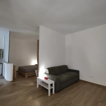 Cea Apartment *